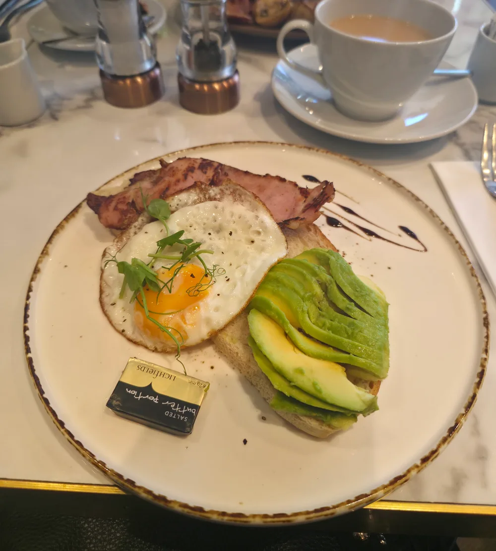 A freshly served breakfast plate at breathe